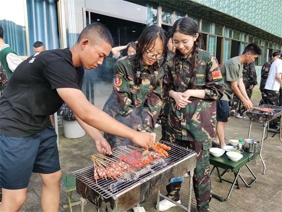 赣州青少年拓展训练